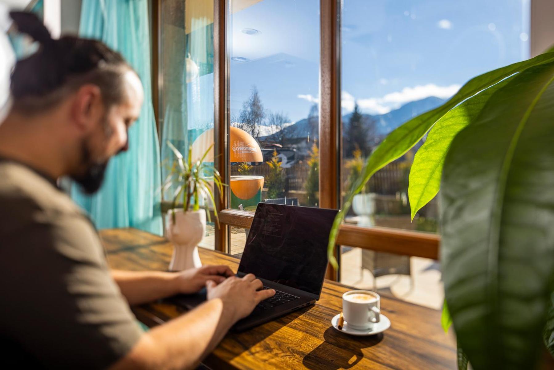Coliving Bansko, The Social Hotel By Networking Premium 반스코 외부 사진