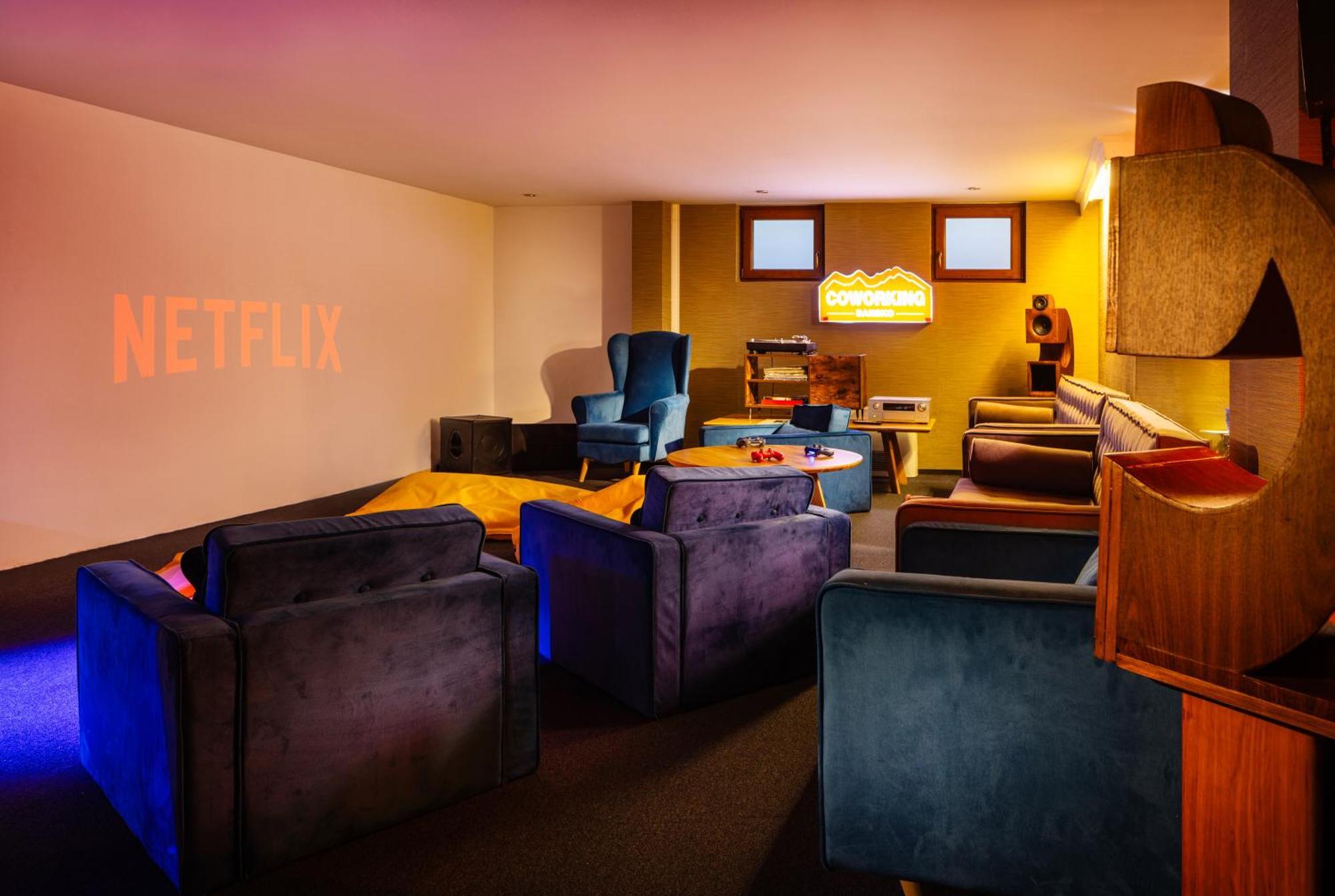 Coliving Bansko, The Social Hotel By Networking Premium 반스코 외부 사진