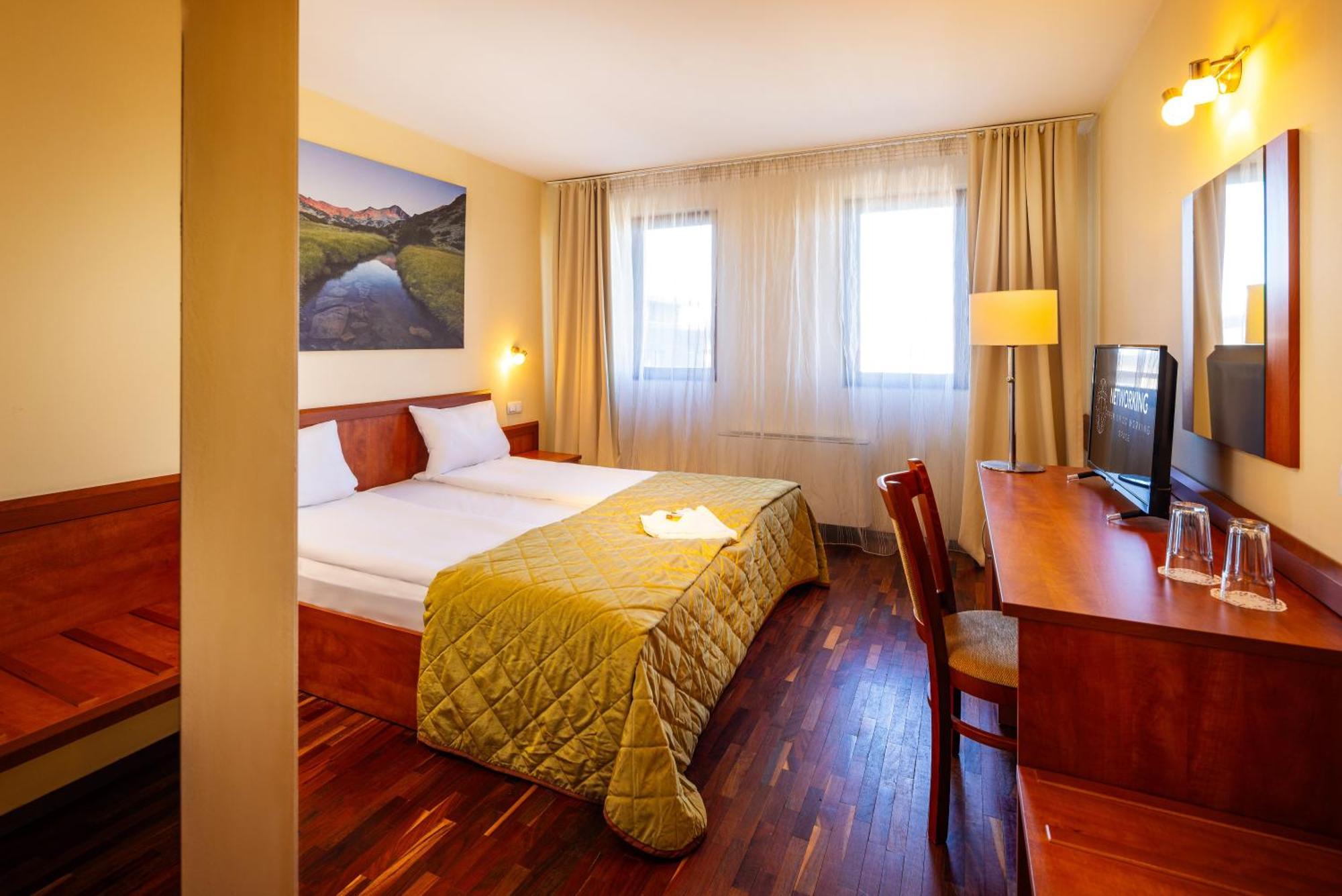 Coliving Bansko, The Social Hotel By Networking Premium 반스코 외부 사진