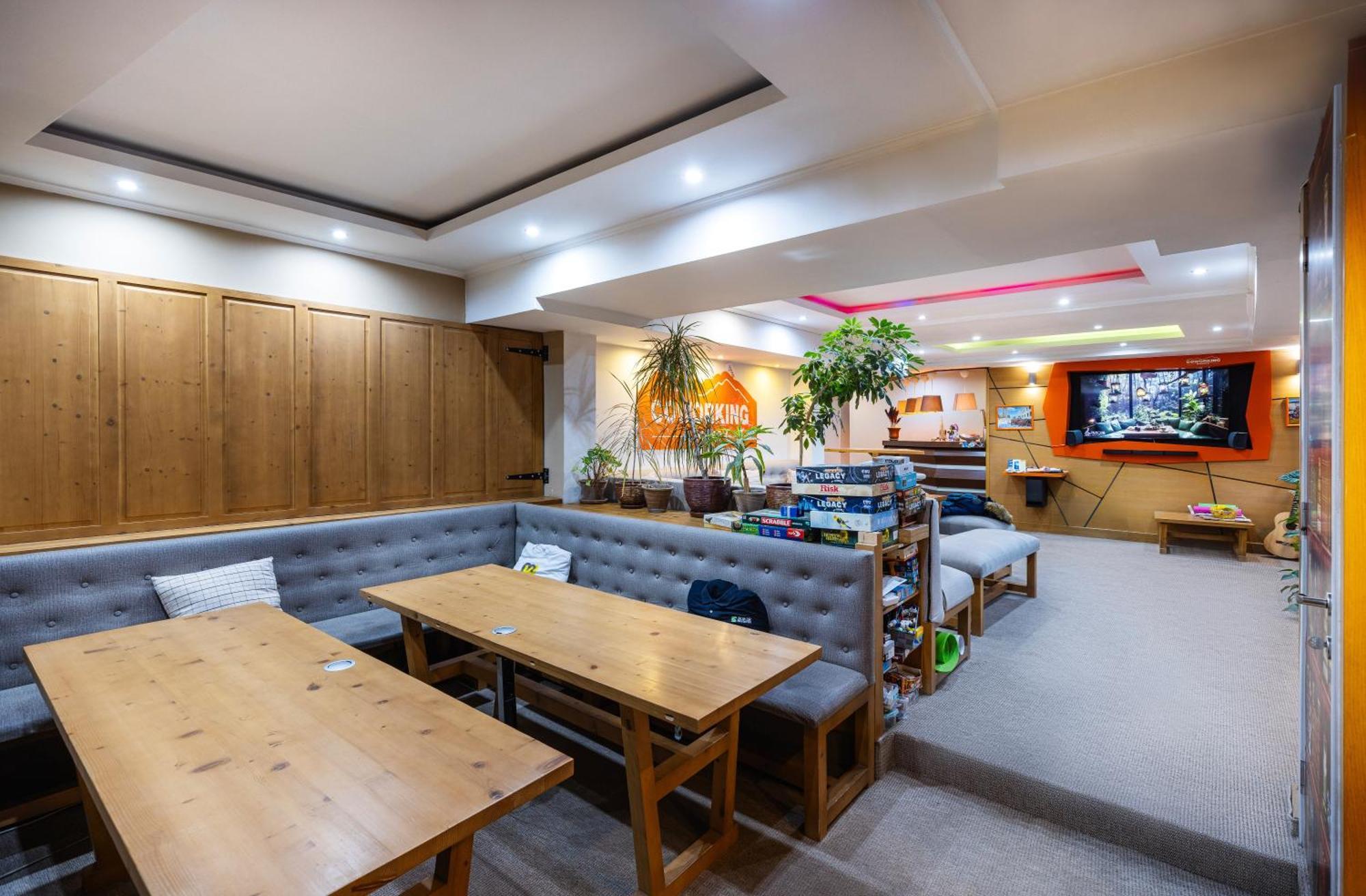 Coliving Bansko, The Social Hotel By Networking Premium 반스코 외부 사진